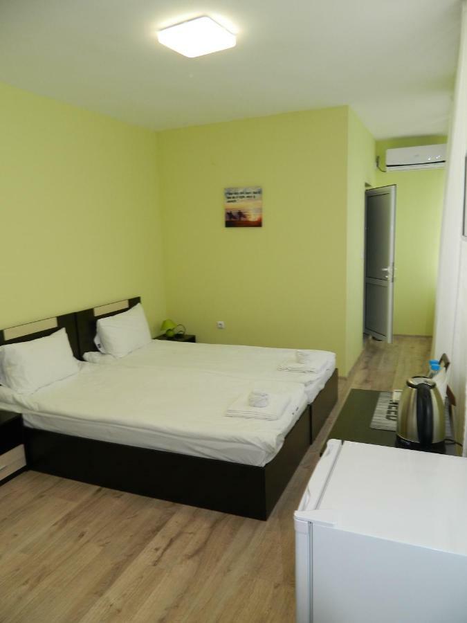 Guest Rooms Soleo Balcsik Kültér fotó
